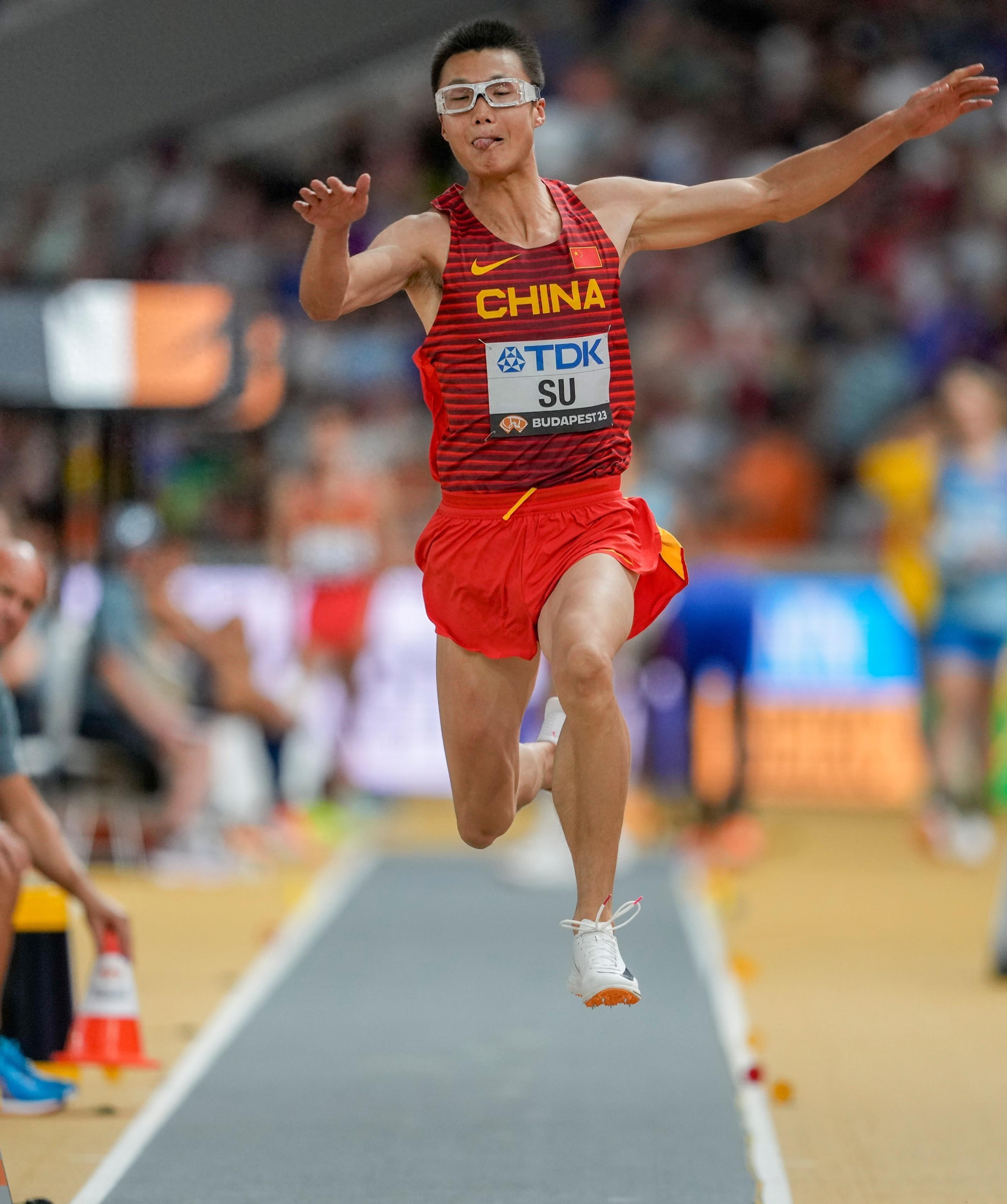 加拿大田径选手打破跳远世界纪录